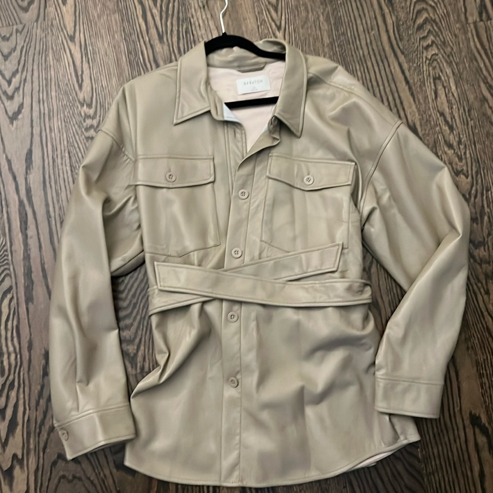 Aritzia vegan leather shirt long sleeves size XL